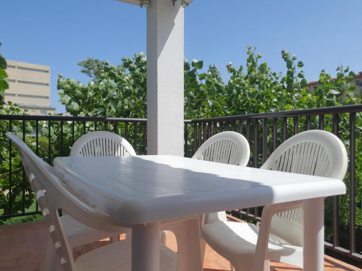 Holiday Home Villa Guapa L'Estartit Exterior foto